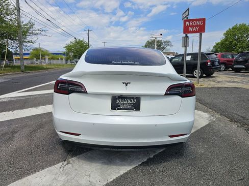 Used 2018 Tesla Model 3 RWD image 6