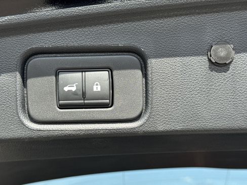 New 2025 Nissan Pathfinder Platinum w/ Cargo Package image 24