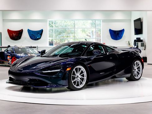New 2026 McLaren 750S image 42