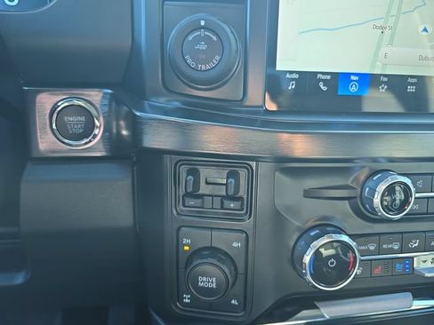 Certified 2024 Ford F250 Lariat w/ Lariat Ultimate Package AWD/4WD image 28