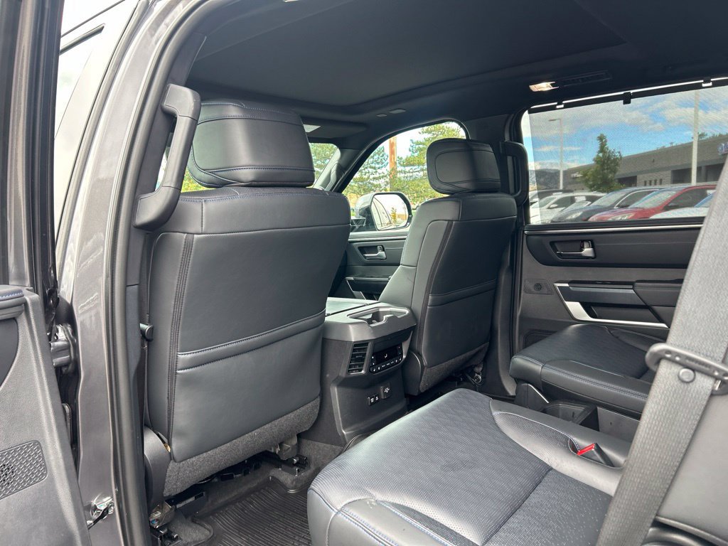 Used 2024 Toyota Sequoia Platinum AWD/4WD image 20