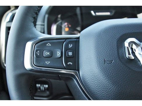 Used 2025 RAM 2500 Laramie image 15