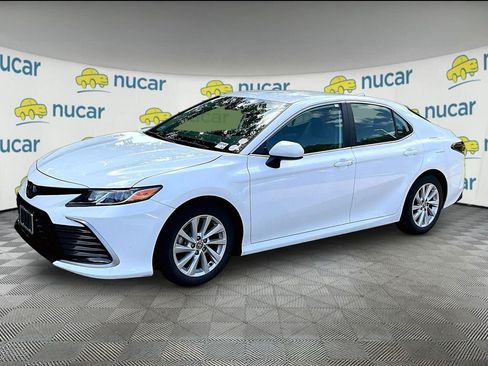 Used 2024 Toyota Camry LE FWD image 3
