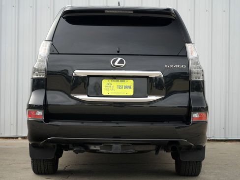 Used 2023 Lexus GX 460 Premium image 11