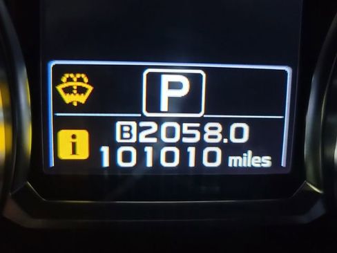 Used 2017 Subaru Forester 2.5i Limited image 14