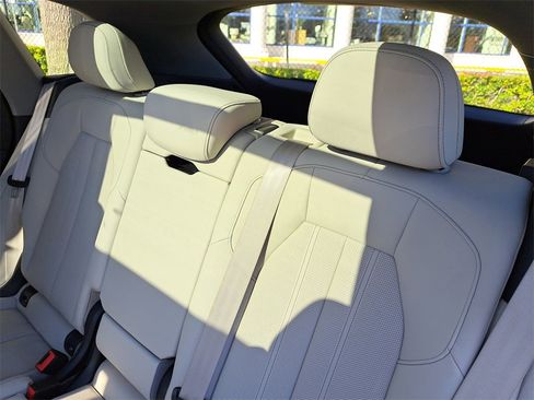 Certified 2025 Audi Q5 Premium Plus w/ Premium Plus image 28