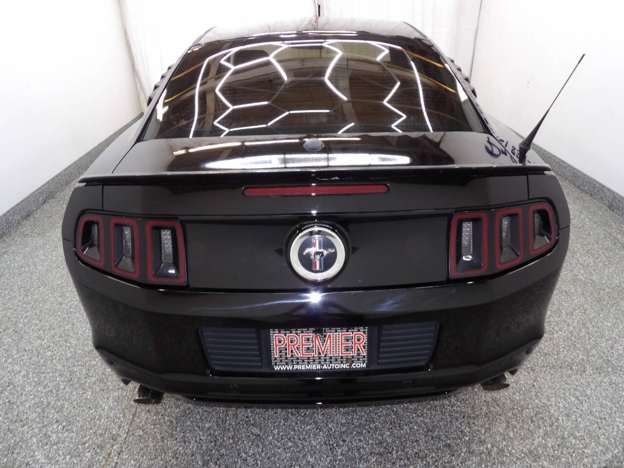 Used 2014 Ford Mustang Premium RWD image 5