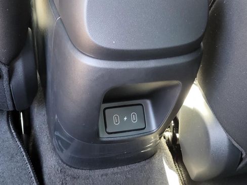 New 2026 Hyundai Elantra SEL Sport Premium FWD image 11