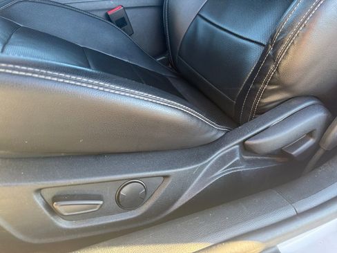 Used 2023 Ford Mustang Premium image 14