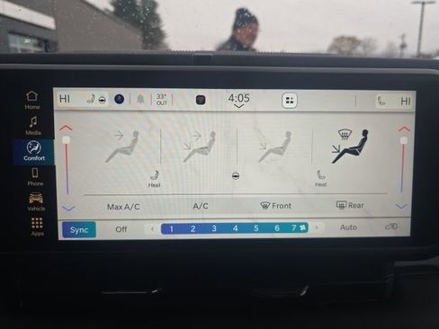 Used 2025 Jeep Wrangler Unlimited Sahara w/ Safety Group image 20