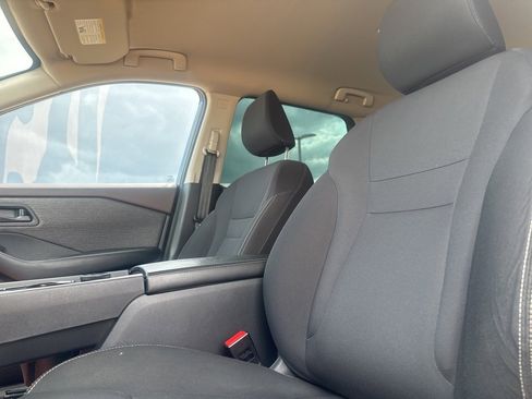 Certified 2023 Nissan Rogue S image 36