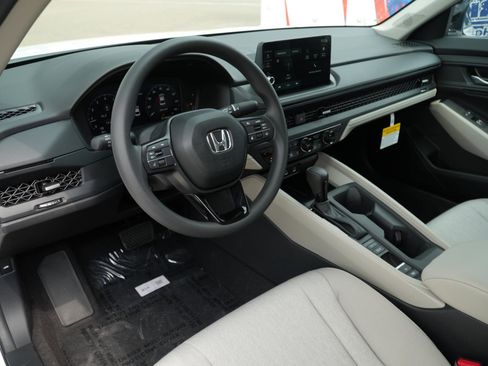 New 2026 Honda Accord SE image 15