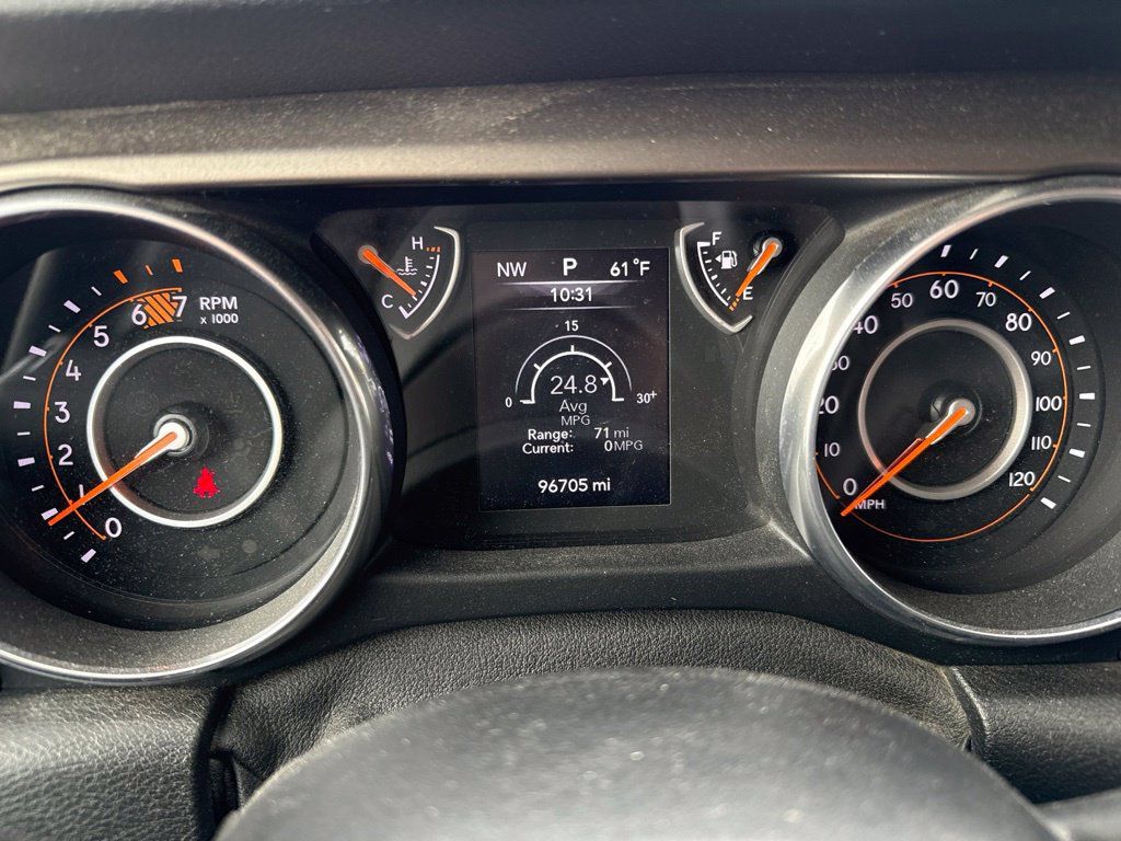 Used 2018 Jeep Wrangler Sport AWD/4WD image 17