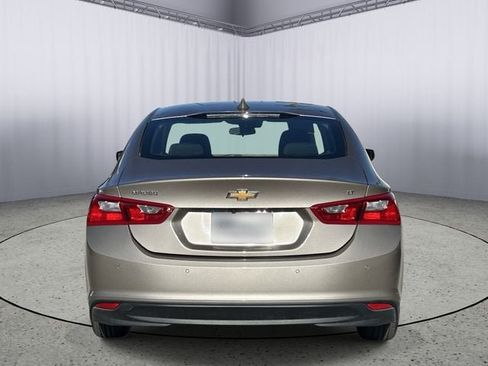 Used 2024 Chevrolet Malibu LT FWD image 8