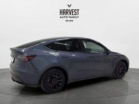 Used 2023 Tesla Model Y Long Range AWD/4WD image 7