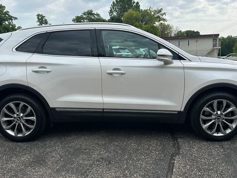 Used 2018 Lincoln MKC Select w/ Lincoln MKC Climate Package AWD/4WD image 11