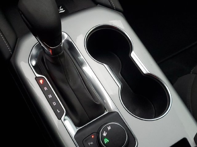 Certified 2025 Chevrolet Blazer LT w/ Convenience Package FWD image 28