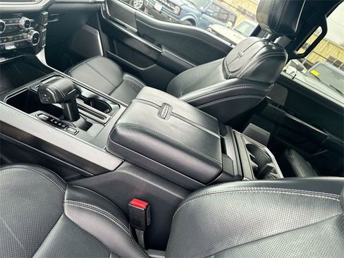 Certified 2022 Ford F150 Platinum w/ Equipment Group 701A High image 27