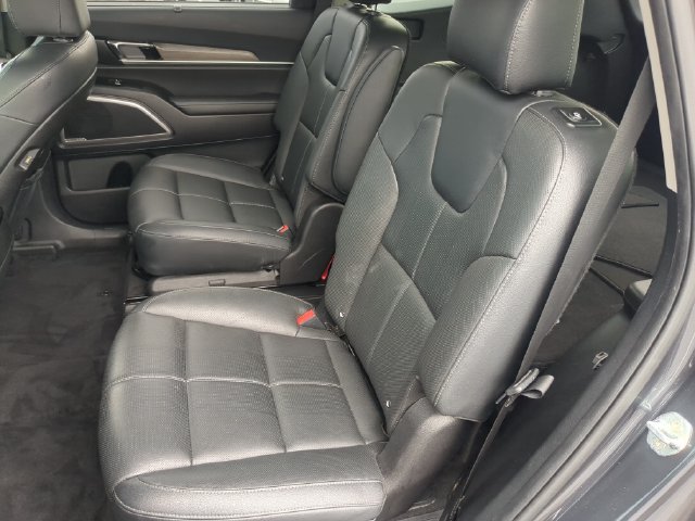Used 2022 Kia Telluride EX w/ EX Premium Package FWD image 18