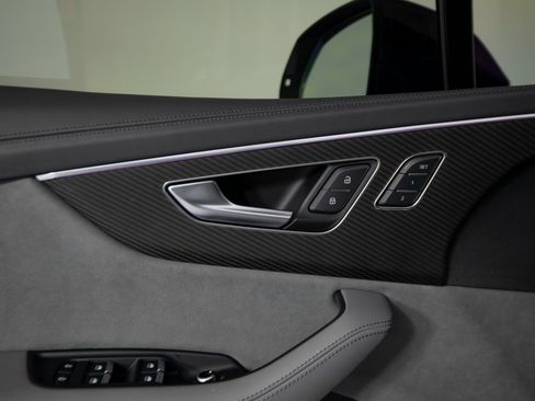 Used 2025 Audi SQ7 Prestige image 20