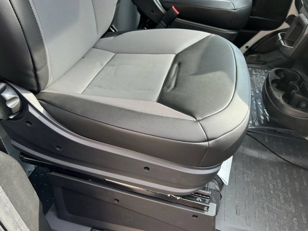 Used 2024 RAM ProMaster 3500 w/ Convenience Group FWD image 23