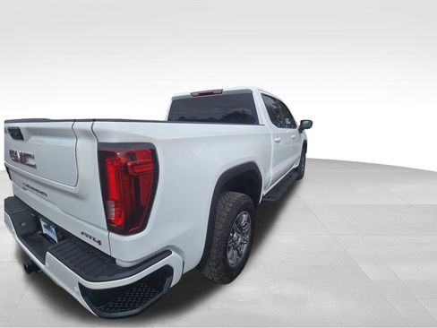 Used 2024 GMC Sierra 1500 AT4 AWD/4WD image 11
