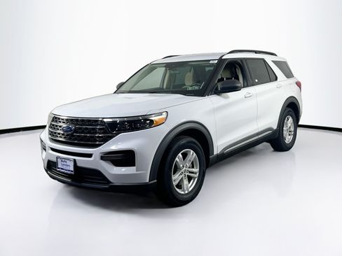 Used 2020 Ford Explorer XLT w/ Comfort Package AWD/4WD image 1