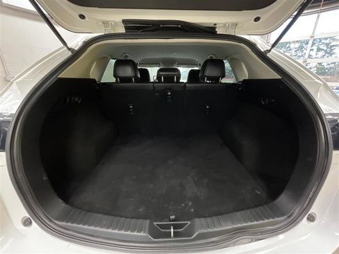 Used 2018 MAZDA CX-5 Touring image 19