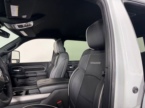 Used 2025 RAM 2500 Laramie image 23