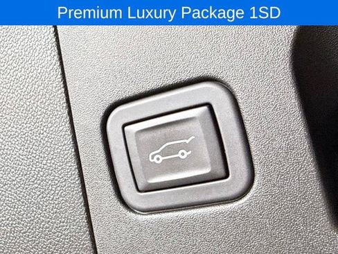 Used 2024 Cadillac XT5 Premium Luxury AWD/4WD image 15