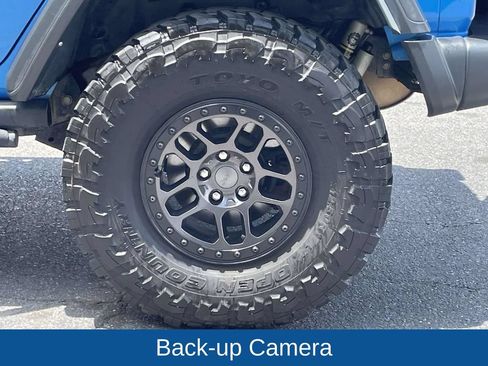 Certified 2021 Jeep Wrangler Unlimited Rubicon w/ Xtreme Recon 35" Tire Package AWD/4WD image 13