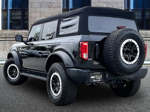 Certified 2024 Ford Bronco Big Bend w/ Sasquatch Package AWD/4WD image 10