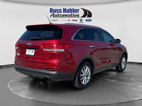 Used 2017 Kia Sorento AWD image 7
