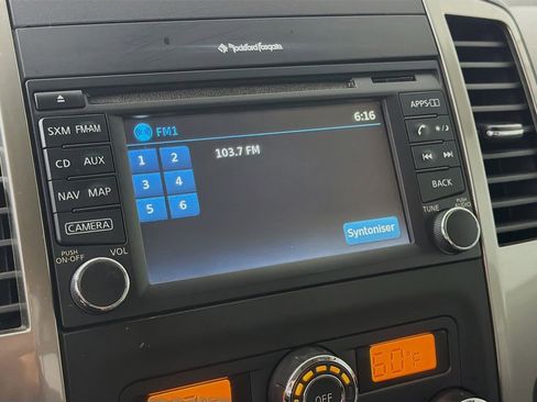 Used 2015 Nissan Frontier SL image 16