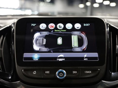 Used 2017 Chevrolet Volt Premier w/ Driver Confidence II Package image 38