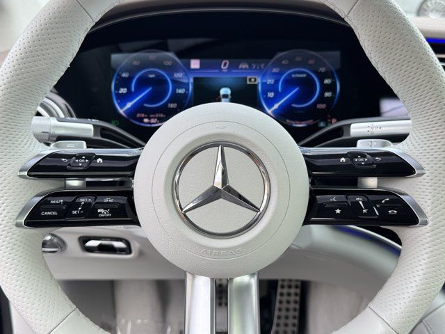 Used 2023 Mercedes-Benz EQS 580 4MATIC Sedan image 24