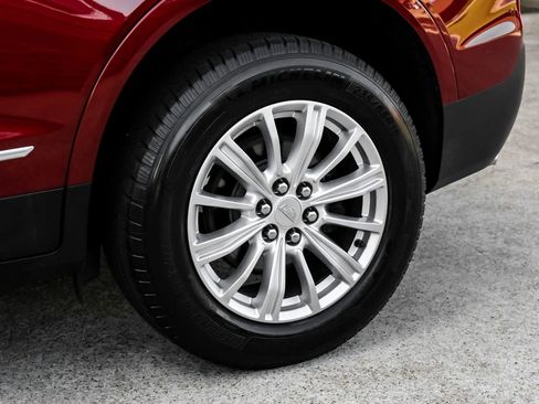 Used 2018 Cadillac XT5 FWD image 65