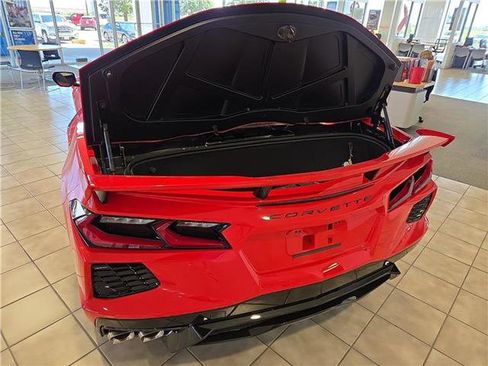 New 2026 Chevrolet Corvette Stingray Premium Conv w/ Z51 Performance Package RWD image 10