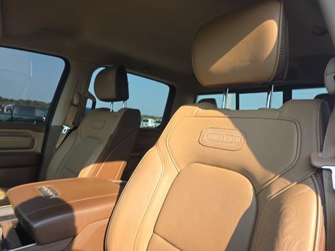 Used 2020 RAM 1500 Limited AWD/4WD image 11