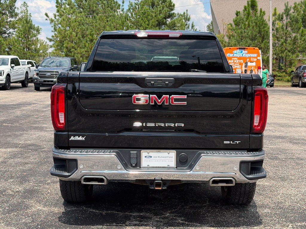 Used 2024 GMC Sierra 1500 SLT AWD/4WD image 4