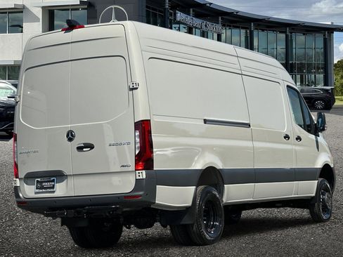 New 2025 Mercedes-Benz Sprinter 3500 image 4