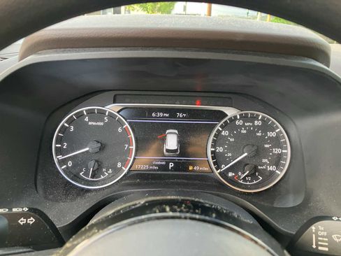 Certified 2022 Nissan Rogue SV image 6