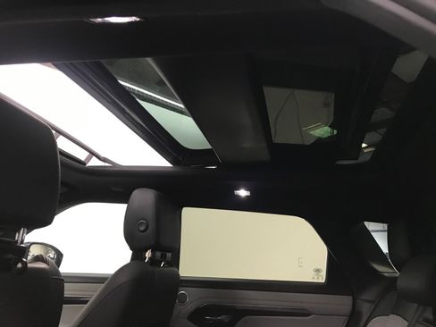 Used 2022 Land Rover Range Rover Evoque R-Dynamic SE AWD/4WD image 12