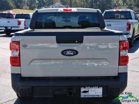 New 2025 Ford Maverick XLT w/ XLT Luxury Package image 4