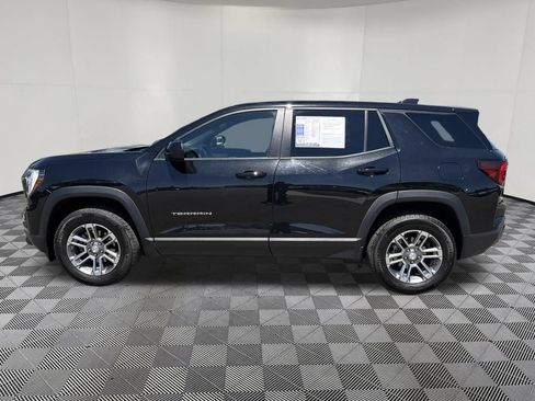 Used 2025 GMC Terrain Elevation AWD/4WD image 4
