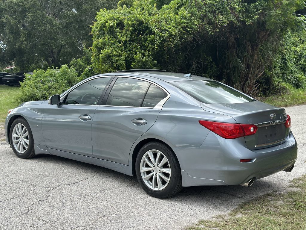 Used 2015 INFINITI Q50 Premium w/ Navigation Package RWD image 11