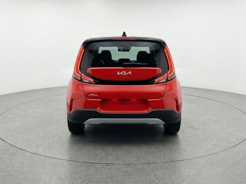 Used 2025 Kia Soul LX w/ LX Technology Package image 7