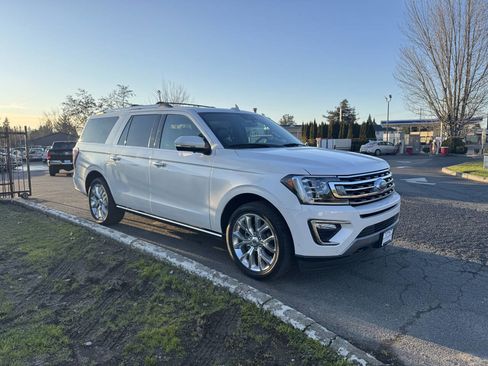 Used 2019 Ford Expedition Max Limited w/ Equipment Group 302A image 2