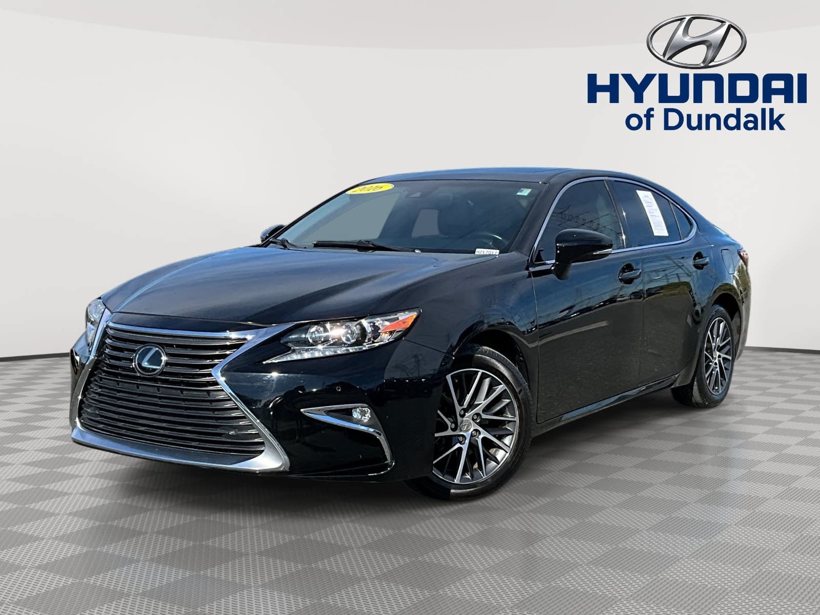 Used 2016 Lexus ES 350 w/ Luxury Package w/Wood Trim FWD image 5