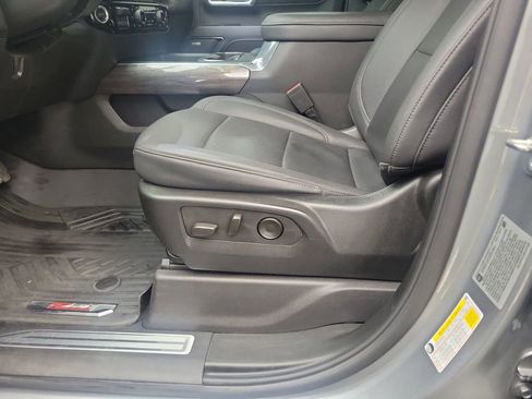 Used 2024 Chevrolet Silverado 2500 LTZ w/ LTZ Plus Package image 12